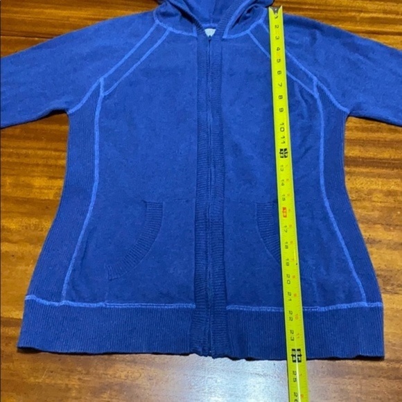 Zip Up Sweater Hoodie - Picture 11 of 16